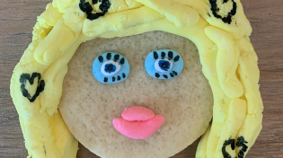 Drag Queen Cookie