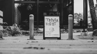 Photo of Tivia Night sign by Sean Benesh on Unsplash